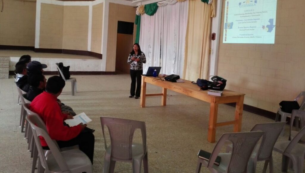 CAPACITACIÓN DE LA LEY DE LOS CONSEJOS DE DESARROLLO, SAN CRISTÓBAL TOTONICAPÁN.