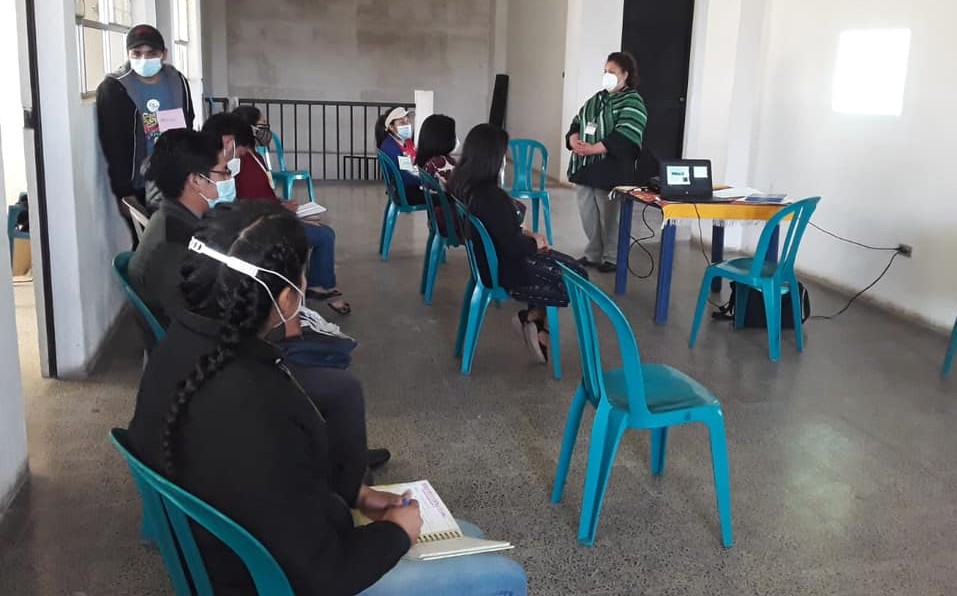 CAPACITACIÓN A JÓVENES DE LA COMUJ, CANTEL, QUETZALTENANGO