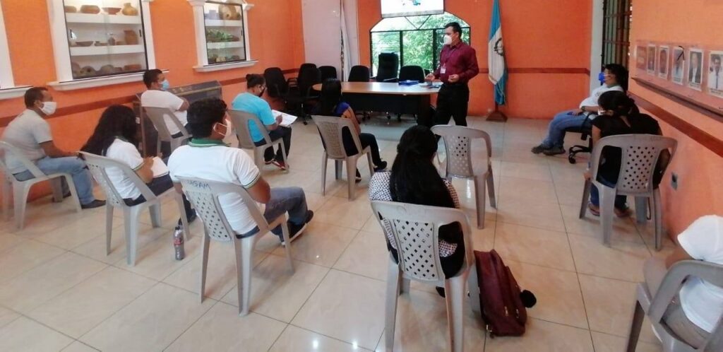 CAPACITACIÓN A LIDERES JUVENILES DE SAN JOSÉ EL ÍDOLO, SUCHITEPÉQUEZ