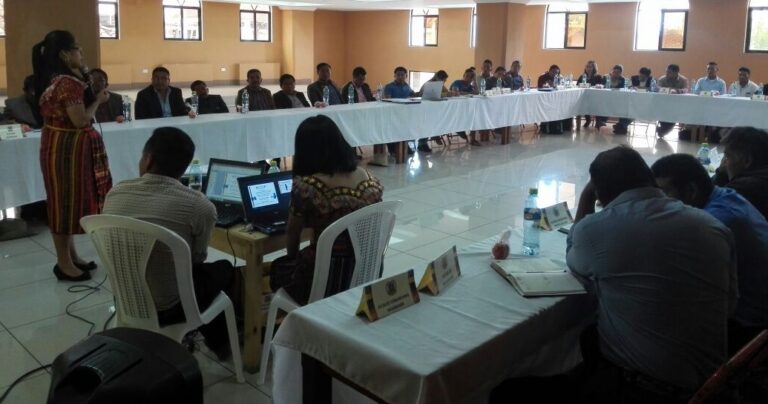 CAPACITACIÓN DE LA LEY DEL SISCODE EN SANTA LUCÍA LA REFORMA, TOTO.