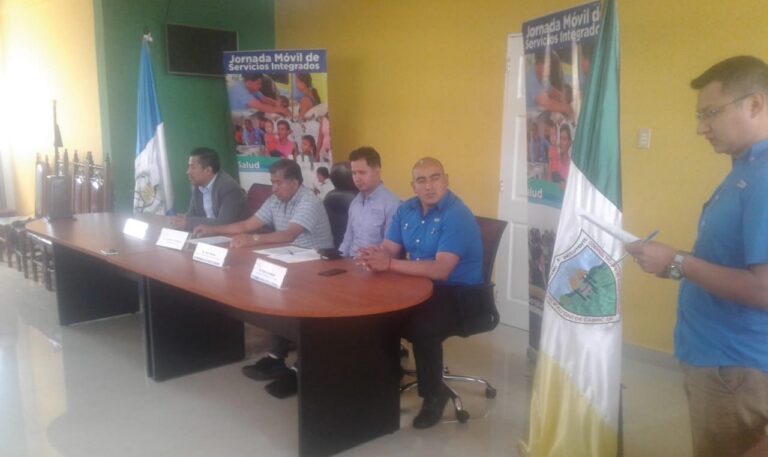 CONFERENCIA DE PRENSA EN CABRICAN, QUETZALTENANGO