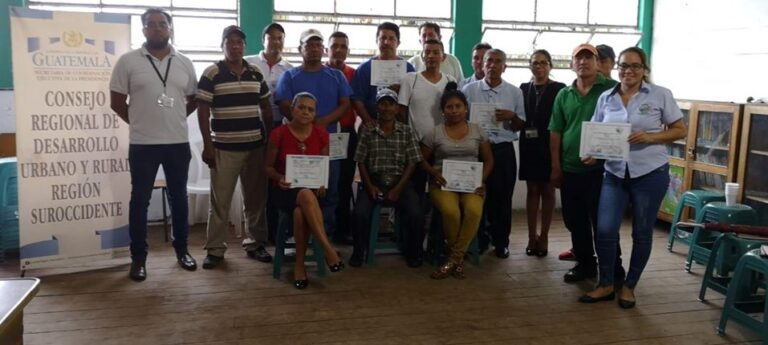 CULMINACIÓN DE DIPLOMADO GÉNOVA, QUETZALTENANGO