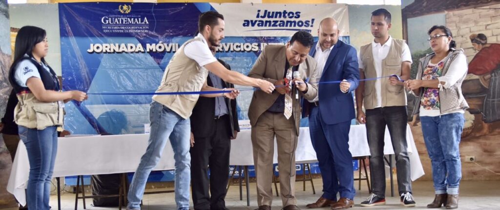 INAUGURACIÓN JORNADA MÓVIL EN MOMOSTENANGO, TOTONICAPÁN.