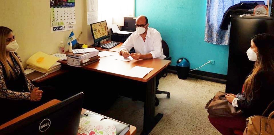 PRESENTACIÓN DE ASESORAS JURÍDICAS AL CODEDE SOLOLÁ.