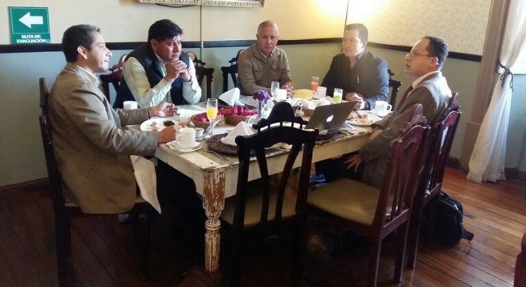 REUNIÓN CON GOBERNADORES