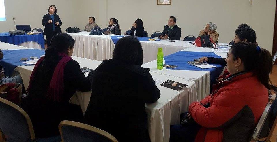 REUNIÓN CON LA COMISIÓN DE LA MUJER DEL COREDUR SUROCCIDENTE