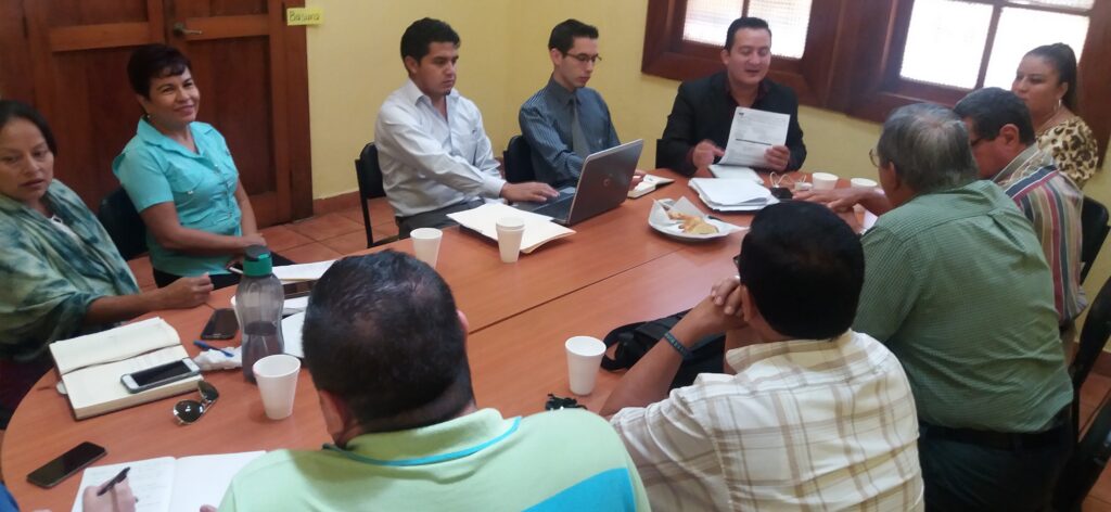 REUNIÓN CON SOCIEDAD CIVIL Y COREDUR SUROCCIDENTE EN MAZATENANGO, SUCHI