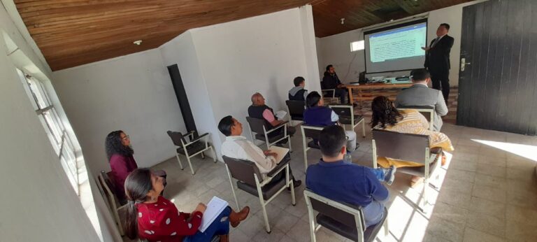 REUNIÓN DE LA COMISIÓN DE DESCENTRALIZACIÓN Y FORTALECIMIENTO DEL CONADUR