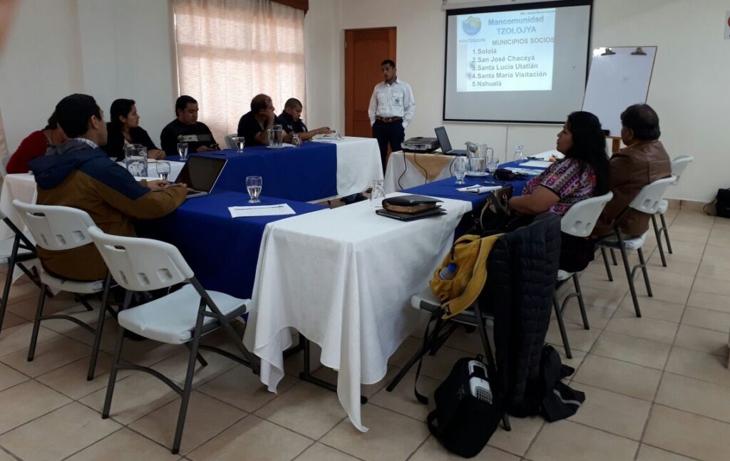 REUNIÓN GRUPO FOCAL PNDRI SOLOLÁ