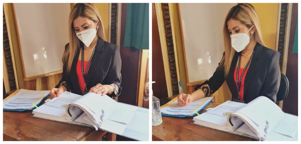 REUNIÓN Y REVISIÓN DE EXPEDIENTES EN EL CODEDE QUETZALTENANGO