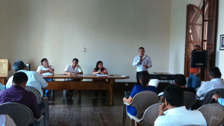 Reunión de trabajo en Retalhuleu